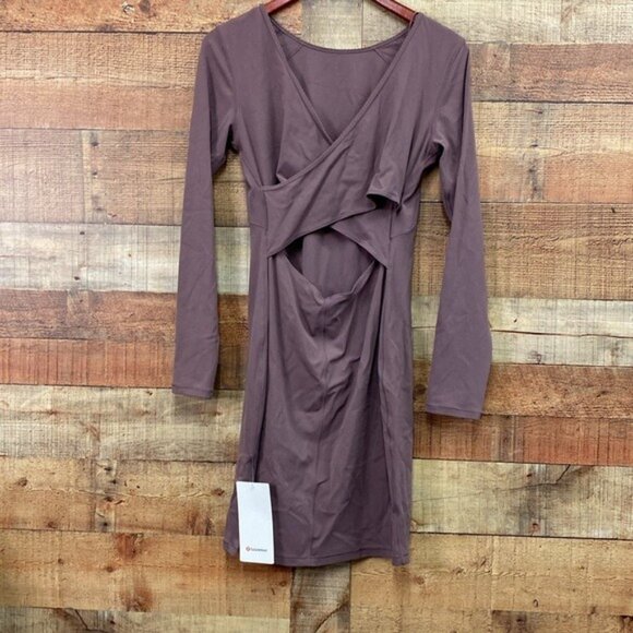 Lululemon Contour Dress Nulu NWT Size 8 - Picture 4 of 6